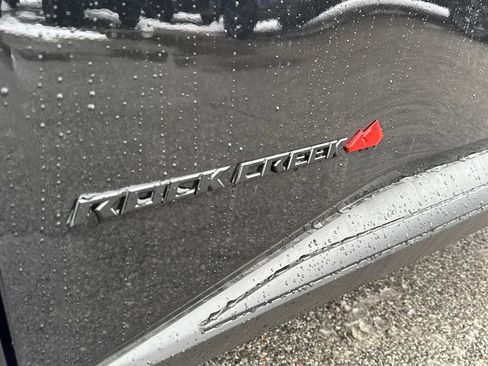 New 2026 Nissan Rogue SV image 38