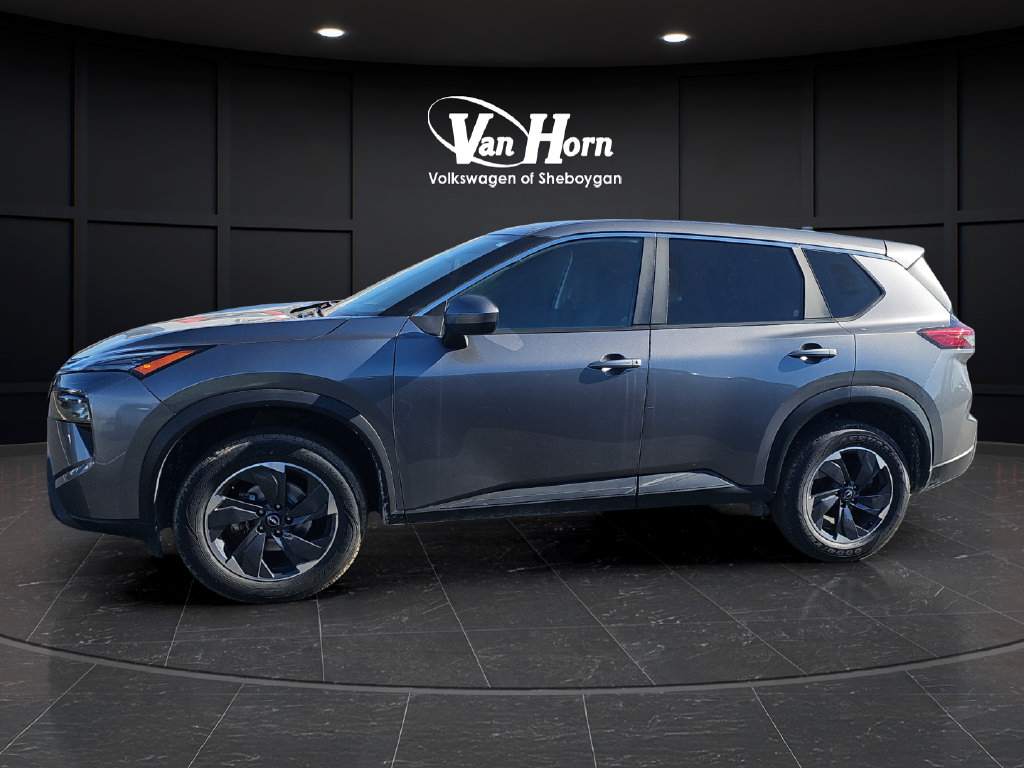Used 2025 Nissan Rogue SV AWD/4WD image 4