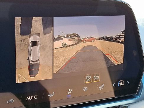 New 2026 Chevrolet Equinox EV LT AWD/4WD image 14