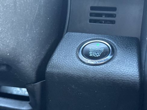 Used 2019 Ford Expedition Limited w/ Equipment Group 301A image 27