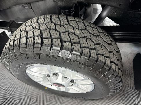Used 2023 GMC Sierra 2500 Pro w/ Gooseneck/5TH Wheel Package AWD/4WD image 28
