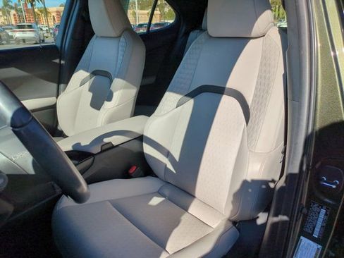 Used 2020 Lexus UX 250h w/ Accessory Package image 11