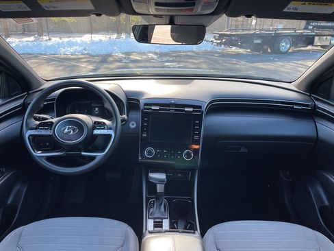 Used 2023 Hyundai Santa Cruz SEL image 8