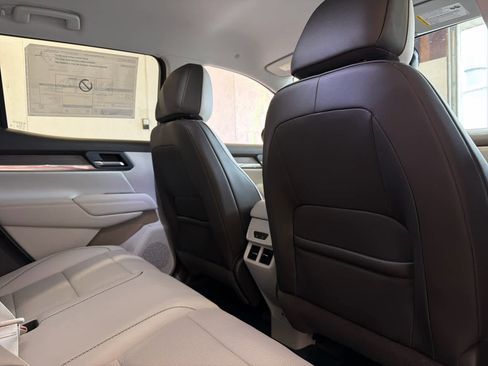 New 2026 GMC Terrain Denali w/ LPO, Floor Liner Package image 34