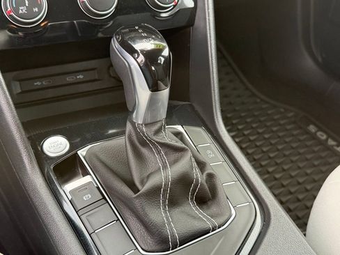 Used 2025 Volkswagen Taos S image 17