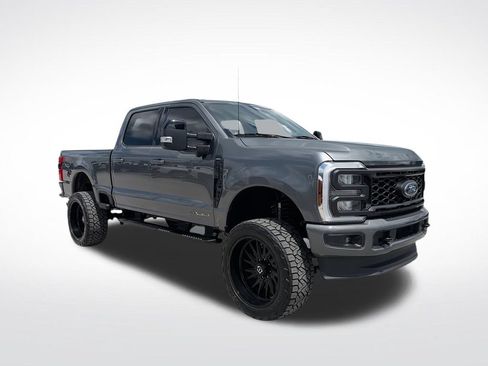 Used 2024 Ford F250 Lariat w/ Sport Appearance Package AWD/4WD image 2