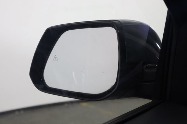 Certified 2023 Kia Niro Wind FWD image 40