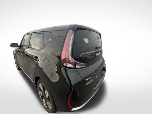 Used 2024 Kia Soul GT-Line w/ GT-Line Technology Package image 7