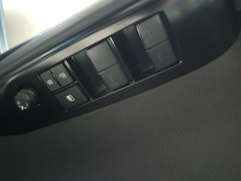 New 2026 Toyota Camry Hybrid image 16