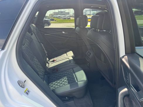 Used 2018 Audi SQ5 Prestige AWD/4WD image 13