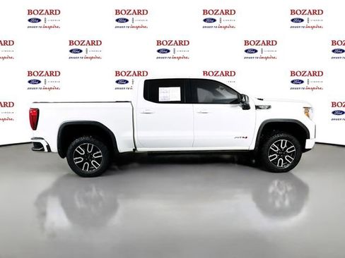 Used 2021 GMC Sierra 1500 AT4 w/ Technology Package image 9