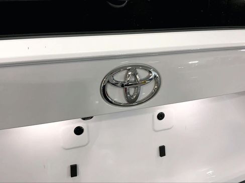 Used 2023 Toyota RAV4 XLE w/ Convenience Package AWD/4WD image 31