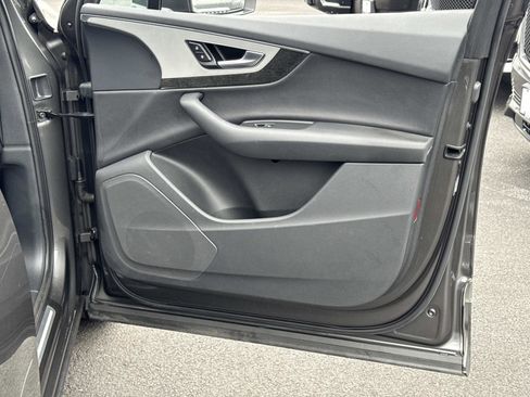 Used 2019 Audi Q7 2.0T Premium w/ Convenience Package image 12