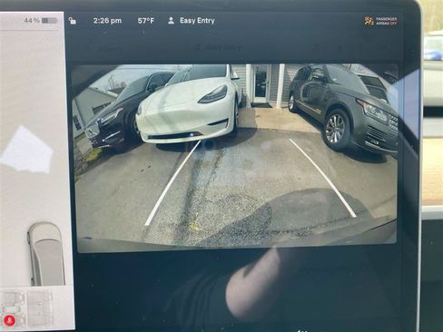Used 2024 Tesla Model Y Long Range AWD/4WD image 14