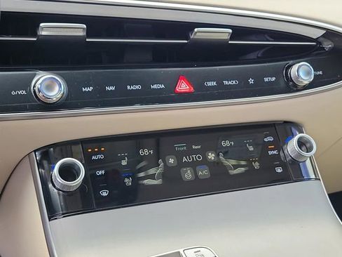 New 2026 Genesis GV70 2.5T Advanced w/ G1 Accessory Package image 26