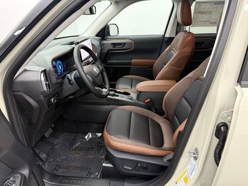 New 2025 Ford Bronco Sport Outer Banks image 16