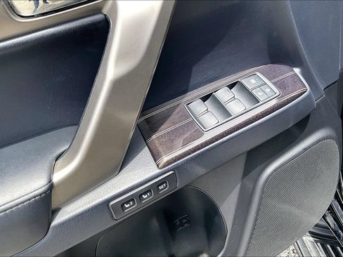 Used 2021 Lexus GX 460 Premium w/ Premium Package AWD/4WD image 52