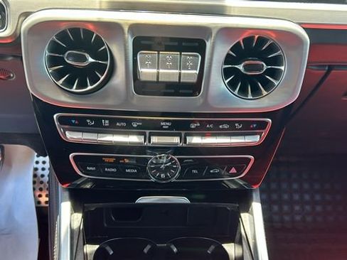 Used 2022 Mercedes-Benz G 63 AMG 4MATIC image 22