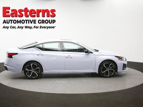 Used 2025 Nissan Altima 2.5 SR w/ SR Premium Package FWD image 45