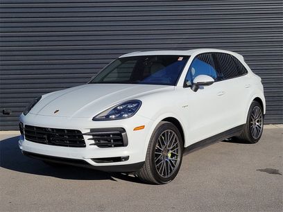 Certified 2022 Porsche Cayenne Platinum Edition