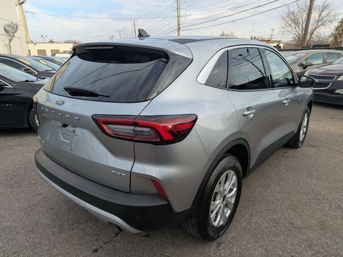Used 2023 Ford Escape Active w/ Tech Pack #1 AWD/4WD image 7