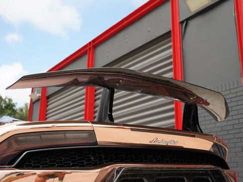 Used 2015 Lamborghini Huracan LP 610-4 AWD/4WD image 5