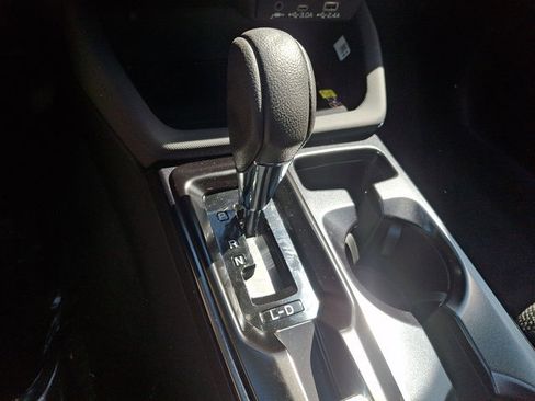 New 2026 Subaru Forester Premium AWD/4WD image 11