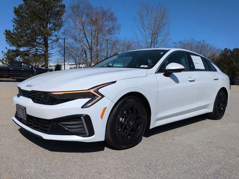 Used 2025 Kia K5 LXS image 7