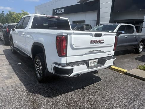 Used 2023 GMC Sierra 1500 AT4 w/ AT4 Premium Package image 8