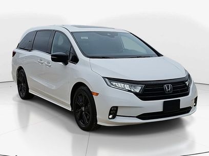 Used 2023 Honda Odyssey Sport