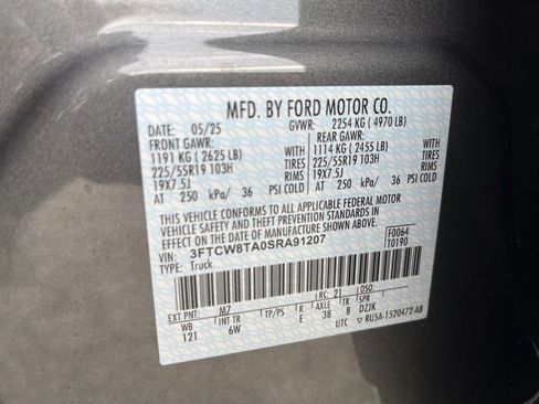 New 2025 Ford Maverick Lobo image 24