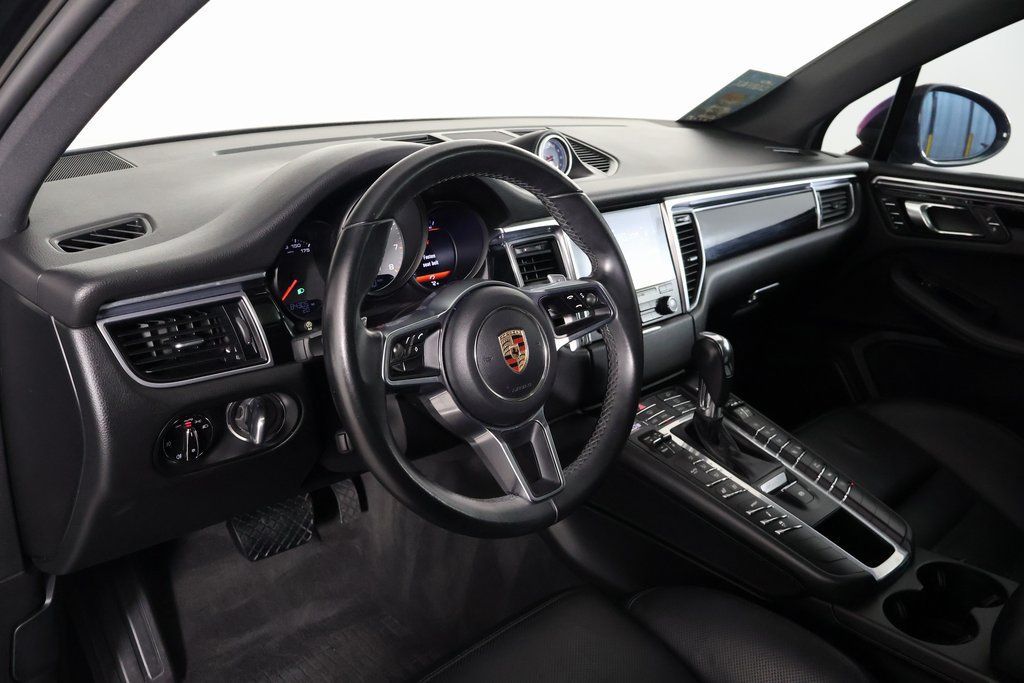 Used 2017 Porsche Macan S AWD/4WD image 7