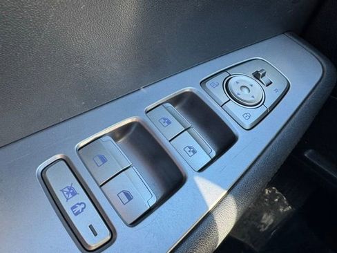 Used 2024 Hyundai Palisade SEL image 34