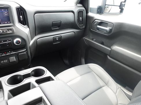 Used 2024 GMC Sierra 1500 Pro w/ Graphite Edition AWD/4WD image 42