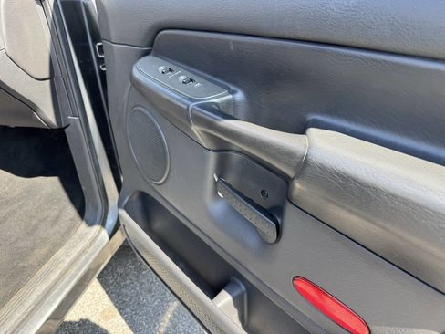 Used 2005 Dodge Ram 2500 Truck SLT w/ Quad Cab Big Horn Value Group image 12