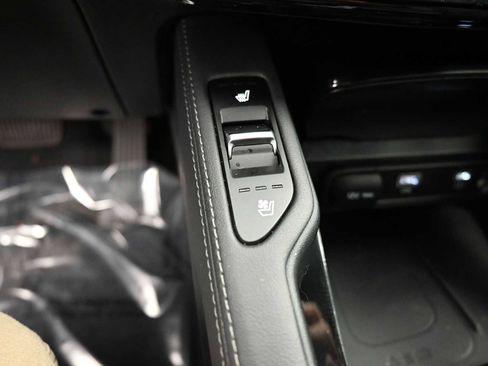 Used 2023 Kia Telluride EX X-Line image 30