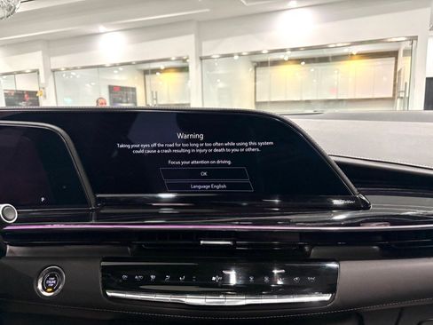 Used 2023 Cadillac Escalade ESV Sport image 22