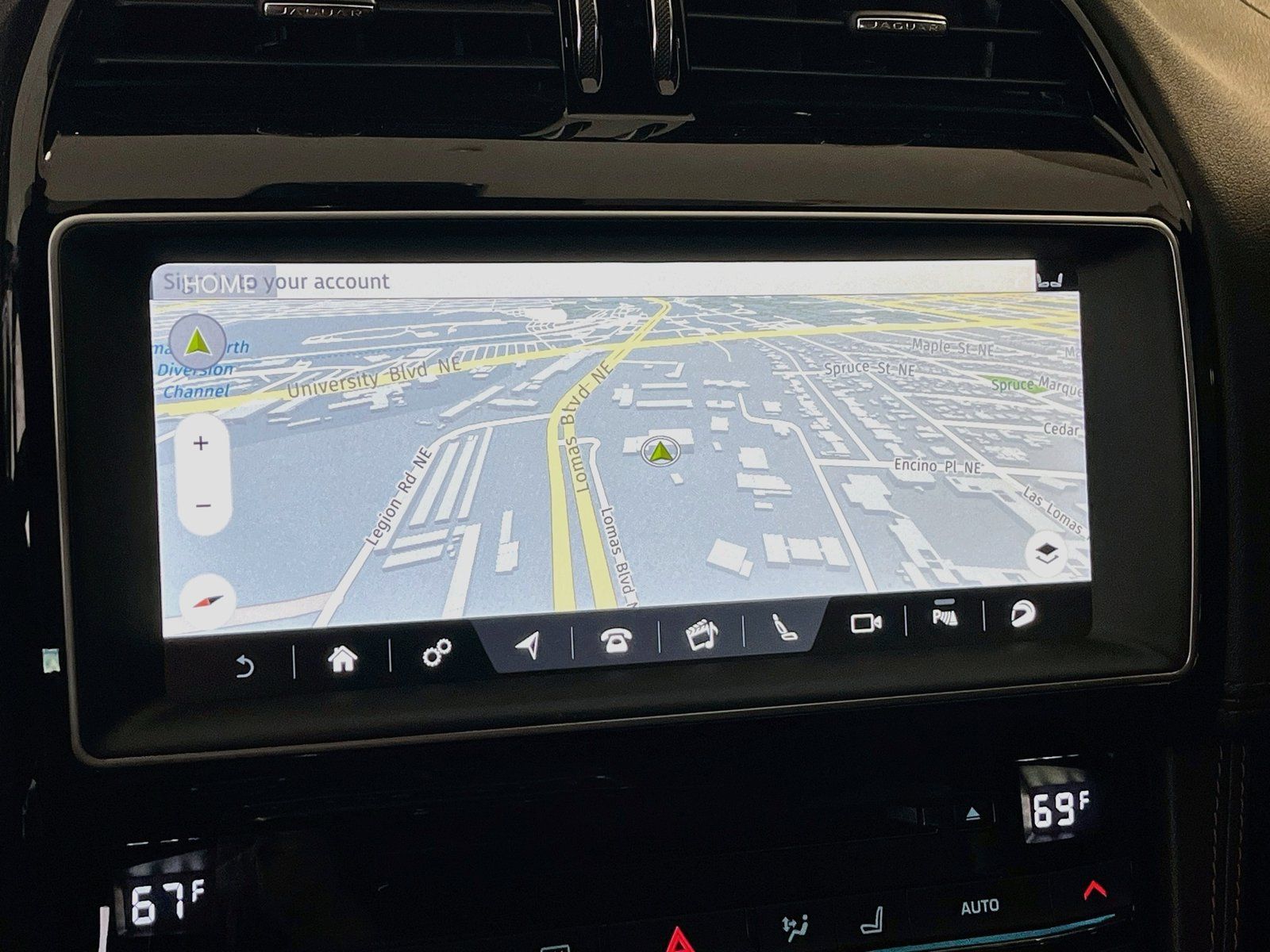 Used 2017 Jaguar F-PACE S AWD/4WD image 13
