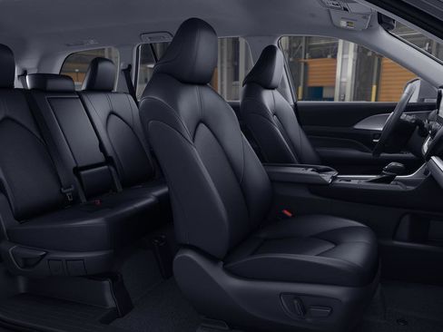 New 2026 Toyota Grand Highlander FWD image 20