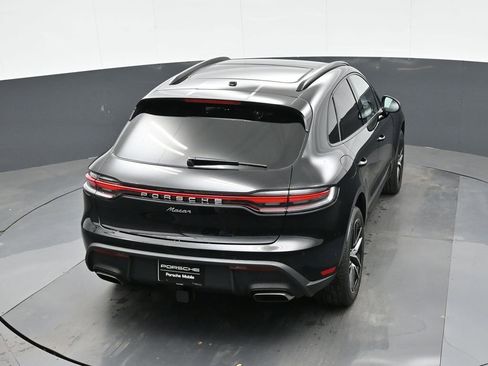 New 2026 Porsche Macan image 29