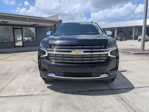 Used 2024 Chevrolet Tahoe Premier AWD/4WD image 11