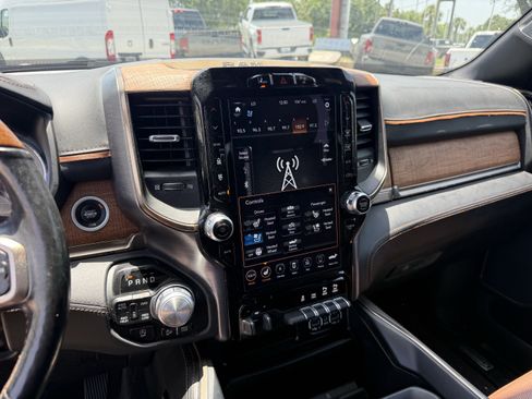 Used 2020 RAM 1500 Limited AWD/4WD image 19