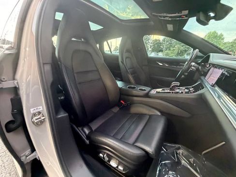 Used 2018 Porsche Panamera 4S AWD/4WD image 39