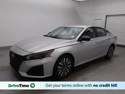 Used 2024 Nissan Altima 2.5 SV