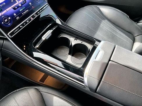 Certified 2023 Mercedes-Benz EQE 500 4MATIC Sedan image 16