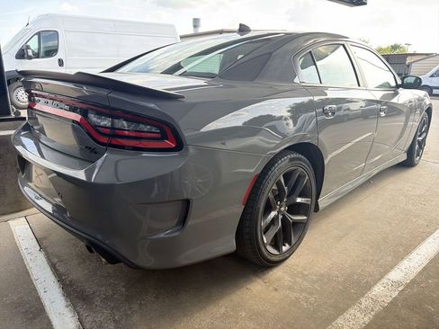 Used 2019 Dodge Charger R/T w/ Blacktop Package RWD image 4