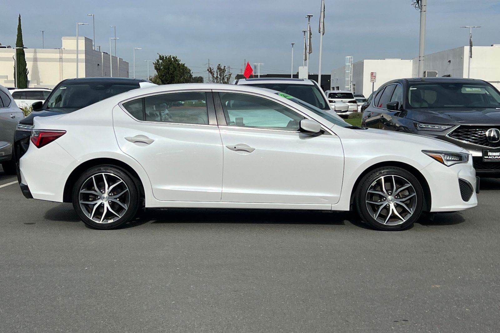 Used 2022 Acura ILX w/ Premium Package FWD image 3