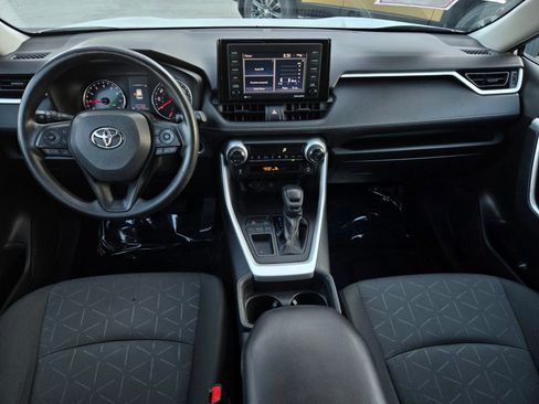 Used 2021 Toyota RAV4 XLE image 13