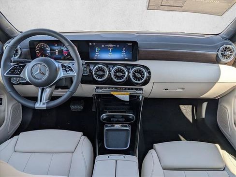 Used 2026 Mercedes-Benz CLA 250 4MATIC image 16