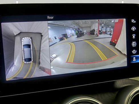 Used 2023 Mercedes-Benz GLC 300 4MATIC Coupe image 19